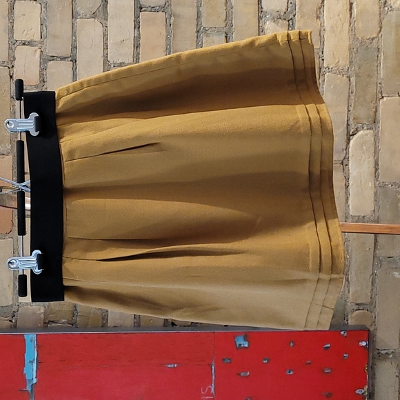 Pour la Frime (Japan brand) mini skirt, size S, mustard - Picture 3 of 7